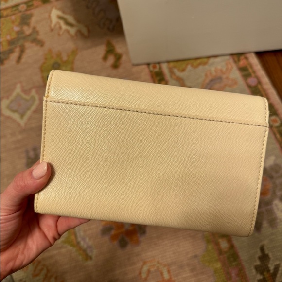 Tory Burch Crossbody/Clutch with Gold Details - Picture 6 of 6